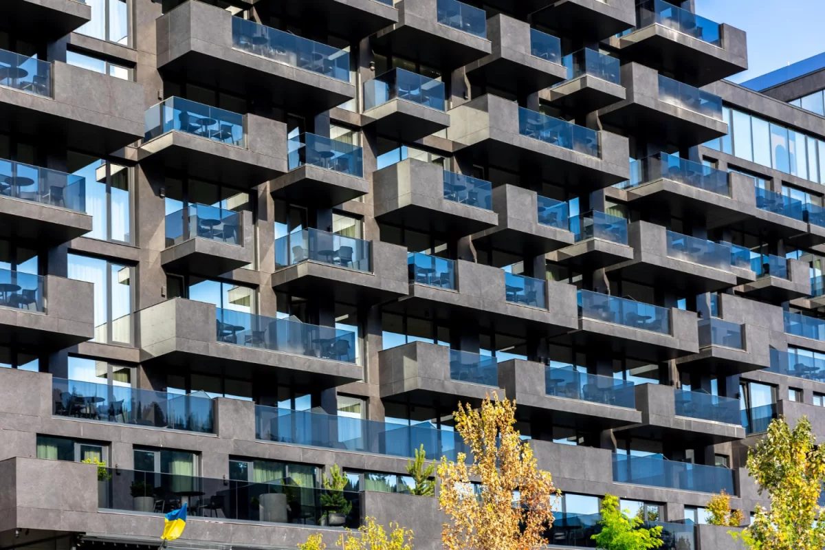 Czy żeby Oddać elektrośmiecie w Warszawie potrzebne są uprawnienia?