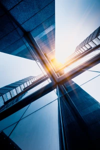 Czy żeby Oddać elektrośmiecie w Warszawie potrzebne są uprawnienia?